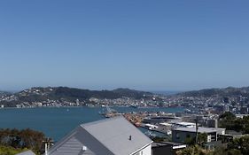 Khandallah Harbour View Bnb