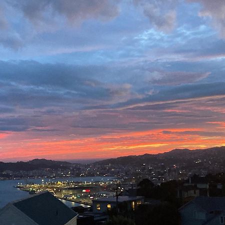 Khandallah Harbour View Bnb Wellington Exterior foto